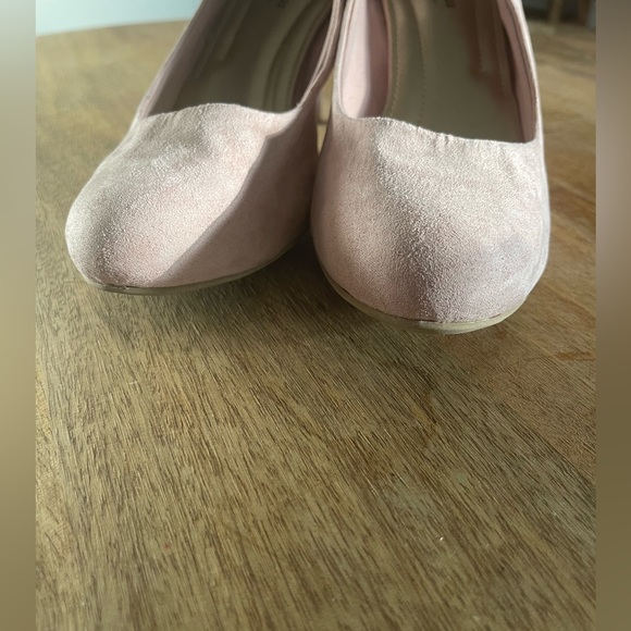 Comfort Plus Pink Heels - Picture 5 of 5